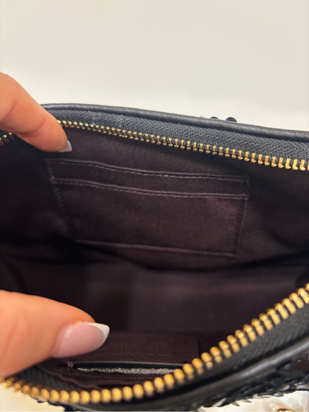 โจ COACH TERI SHOULDER BAG โ BLACK SEQUIN โจ NWT - Picture 9 of 10